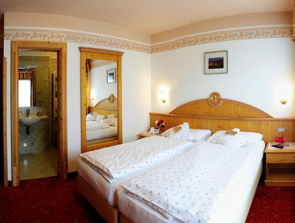 Hotel Cesa Padon Arabba Habitación foto